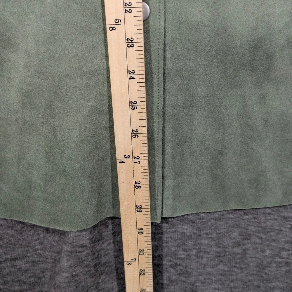 Marla Wynne Layers Womens Top Long Sleeve Full Snap Green Faux Suede Size M